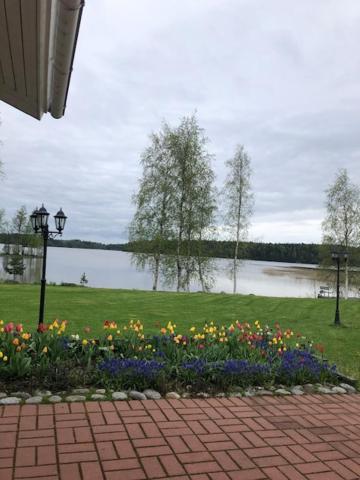 Wonderful Cottage By The Lake Hautjarvi Esterno foto